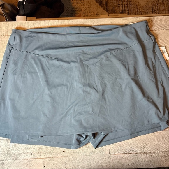 Old Navy Women’s High-Waisted PowerSoft Skort Dusk Navy Blue Size 4X (Plus) - Picture 3 of 15